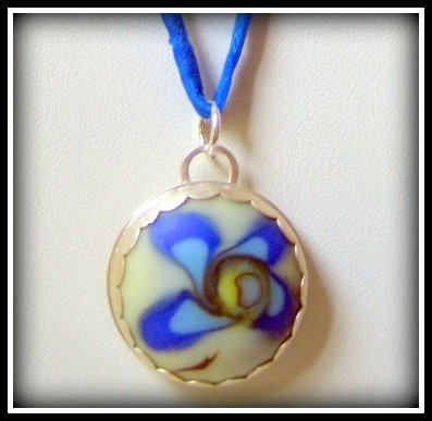 Pendant - Forget Me Not Artisan Glass Flower